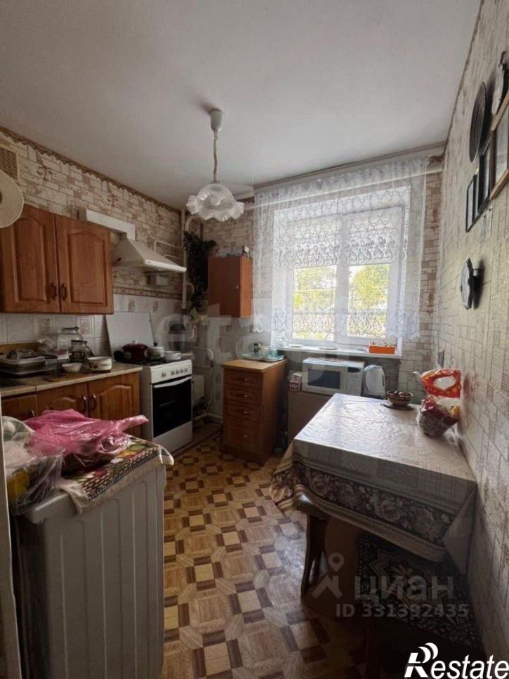 2-комн квартира улица Кирова, 77,  д. 77