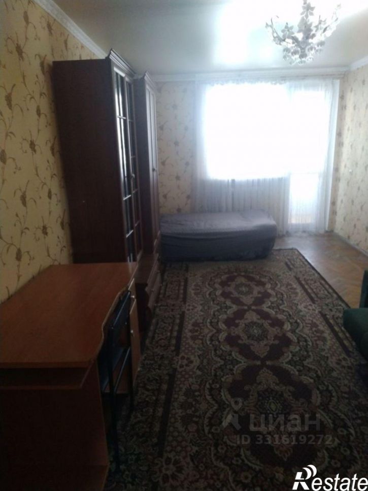 3-комн квартира проспект Гагарина, 11,  д. 11