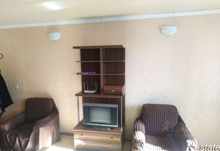 3-комн квартира проспект Гагарина, 11,  д. 11