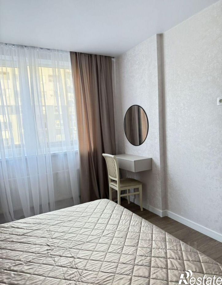 2-комн квартира Парковая улица, 1,  д. 1
