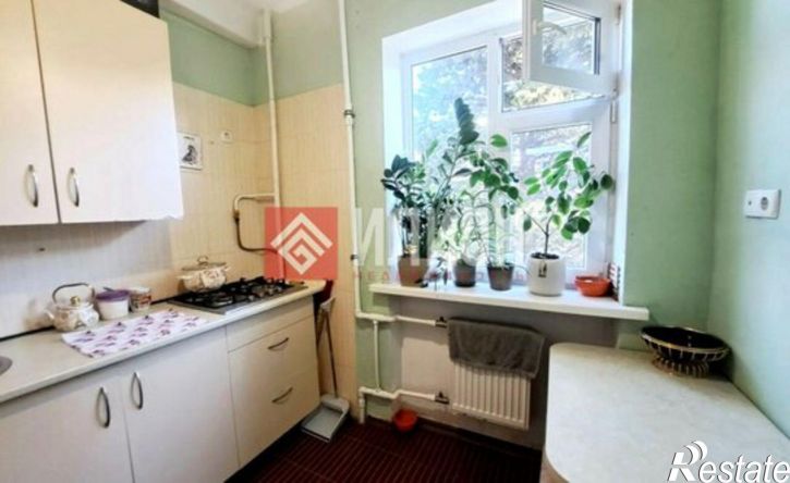 3-комн квартира проспект Гагарина, 17Б,  д. 17Б