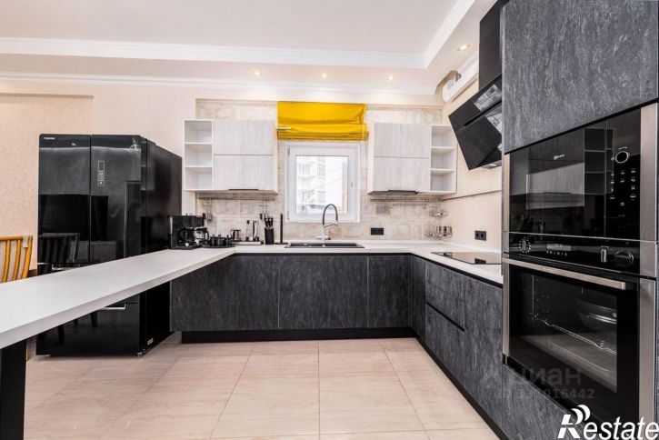3-комн квартира Ялта, улица Дражинского, 53