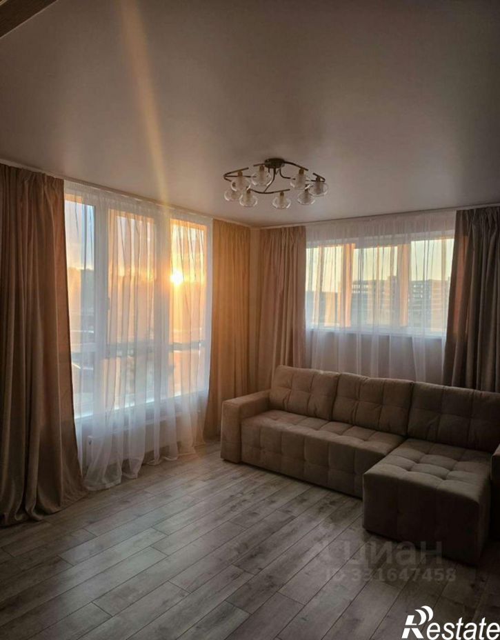 2-комн квартира ул Крымской весны, 4 2,  д. 4 2,  к. 2