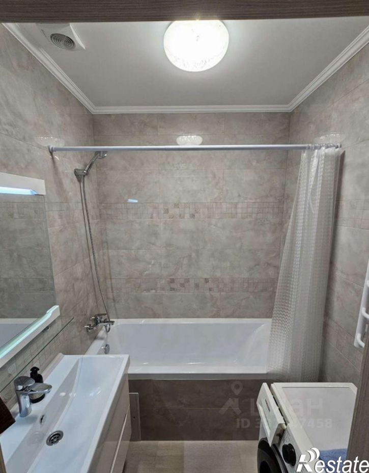 2-комн квартира ул Крымской весны, 4 2,  д. 4 2,  к. 2