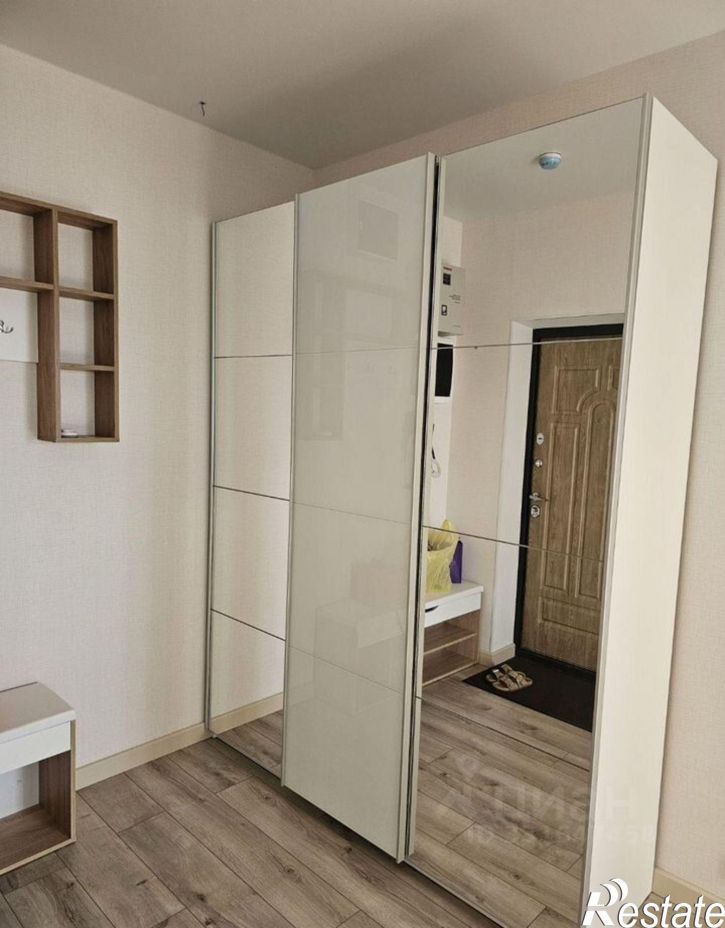 2-комн квартира ул Крымской весны, 4 2,  д. 4 2,  к. 2
