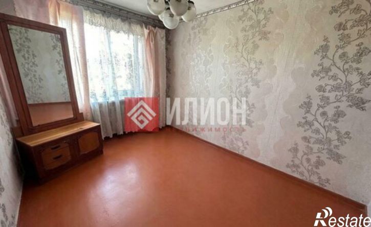 3-комн квартира Севастополь, улица Горпищенко, 118А