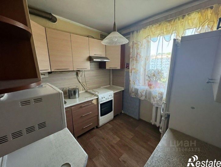 3-комн квартира Ленинский, Академика Крылова ул., 9
