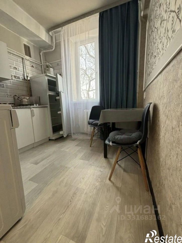 1-комн квартира ул Хрусталева, 21,  д. 21