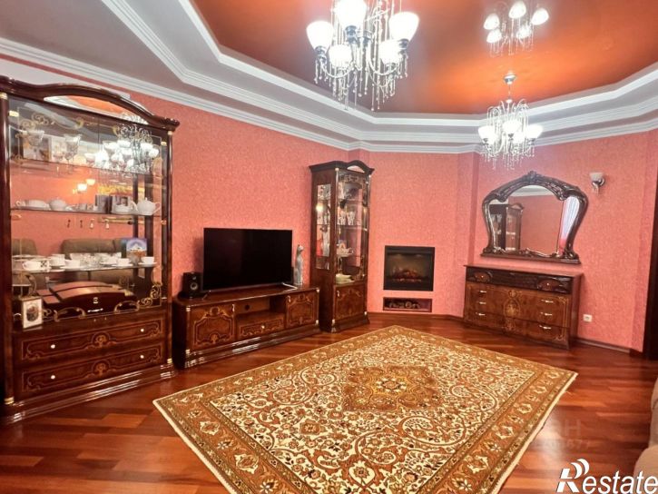 2-комн квартира пр-кт Генерала Острякова, 250а,  д. 250а