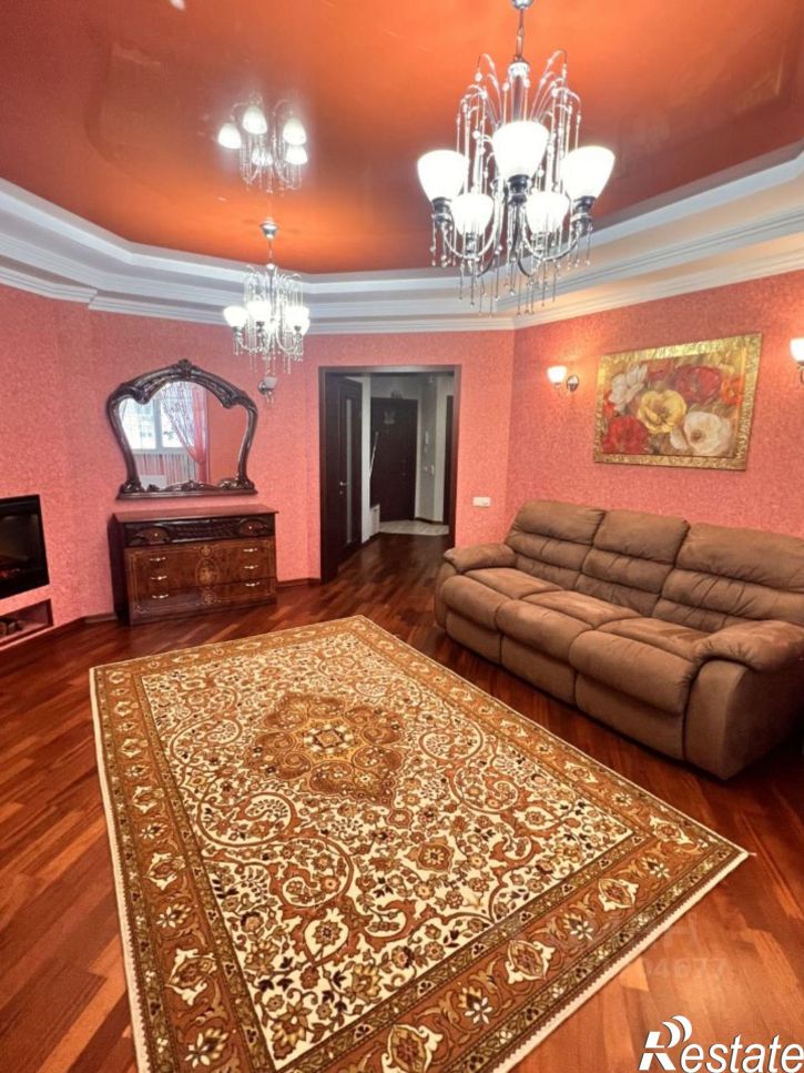 2-комн квартира пр-кт Генерала Острякова, 250а,  д. 250а