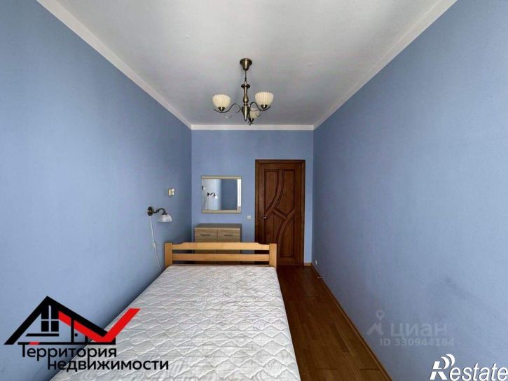 2-комн квартира ул Челнокова, 12/6,  д. 12/6