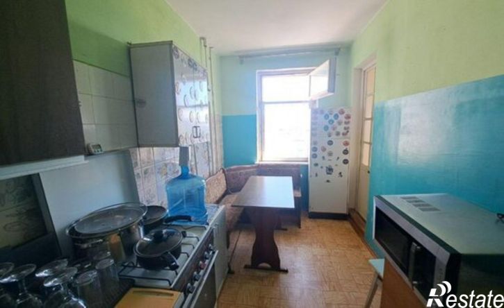 3-комн квартира пр-кт Героев Сталинграда, 54,  д. 54