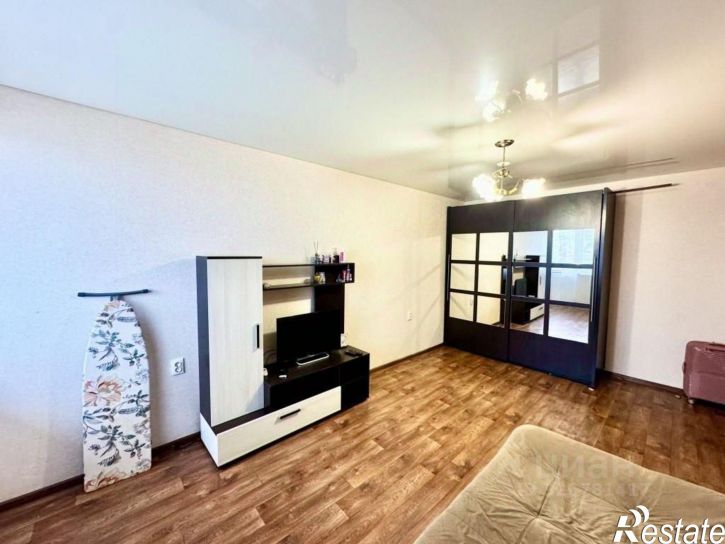 1-комн квартира пр-кт Героев Сталинграда, 24а,  д. 24а