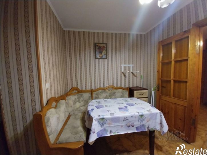 3-комн квартира Севастополь, улица Молодых Строителей, 8