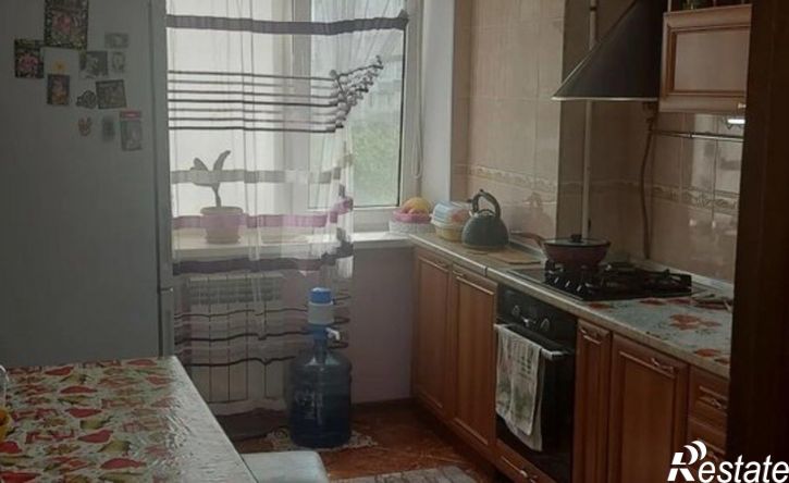 3-комн квартира Евпатория, проспект Победы, 48