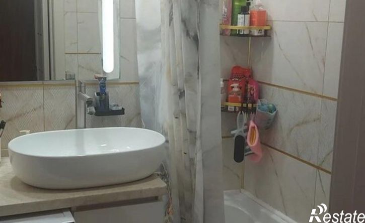 3-комн квартира Евпатория, проспект Победы, 48