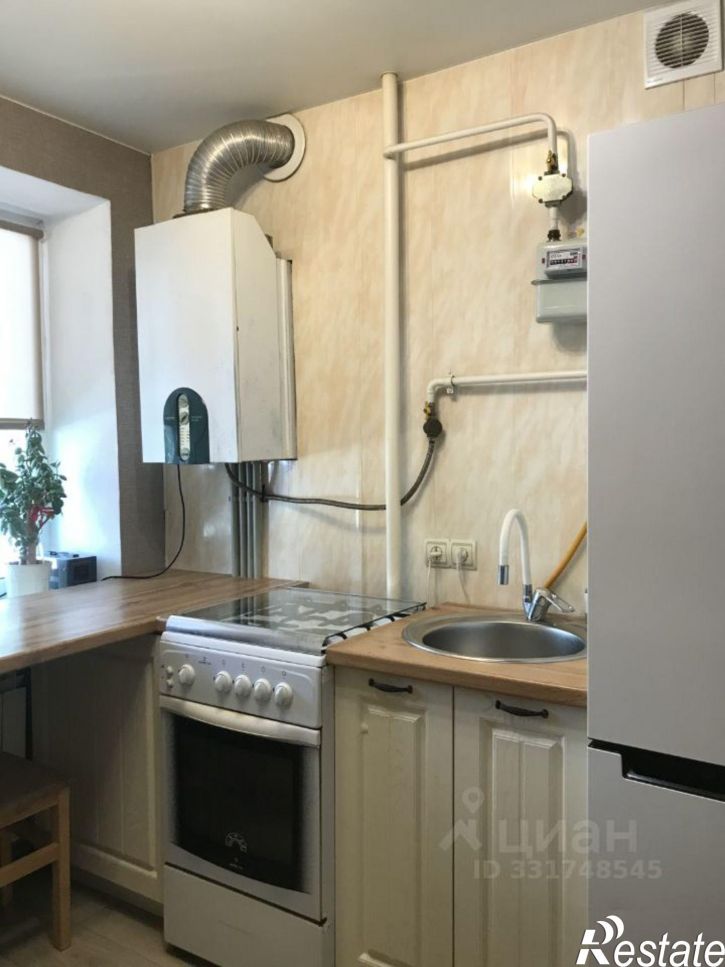 2-комн квартира Керчь, улица Горького, 10