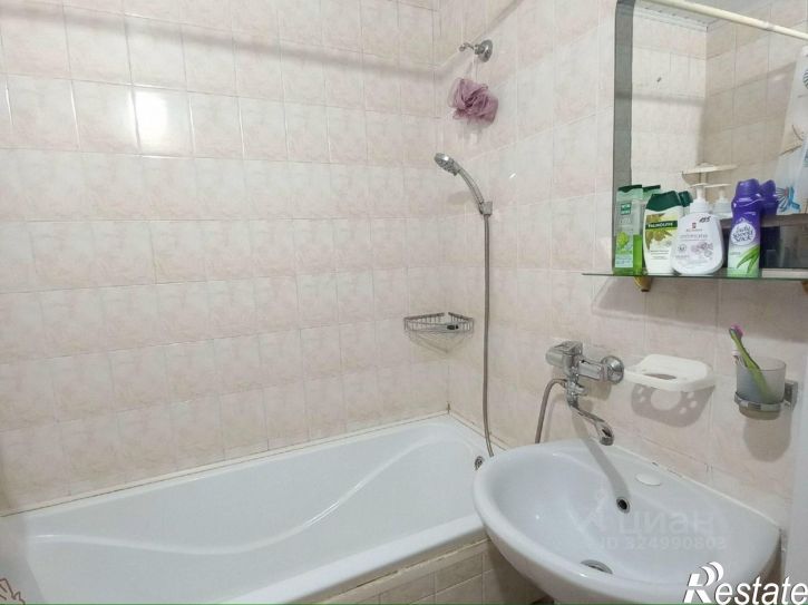 3-комн квартира Евпатория, проспект Победы, 58