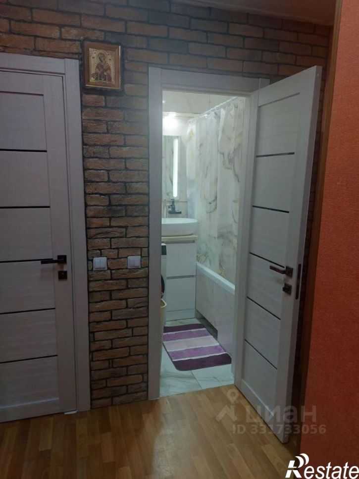 3-комн квартира Крым республика, Евпатория, проспект Победы, 48