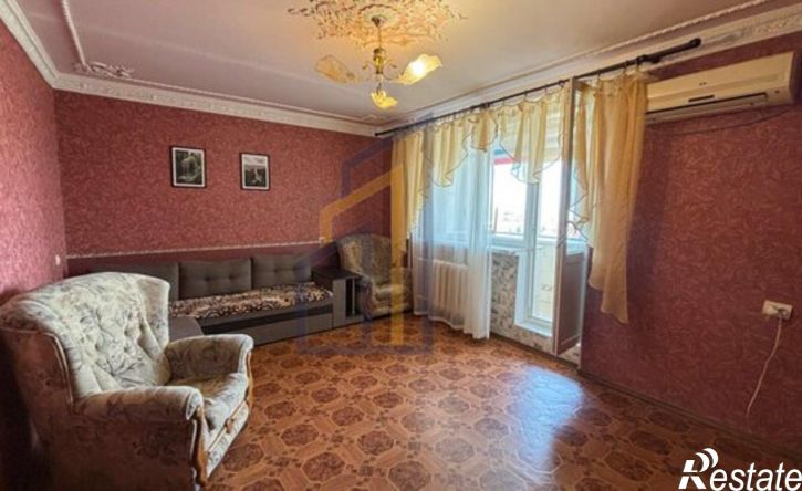 2-комн квартира Евпатория, проспект Победы, 47