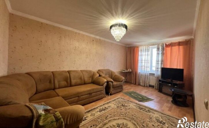 3-комн квартира Симферополь, Янтарная улица, 5