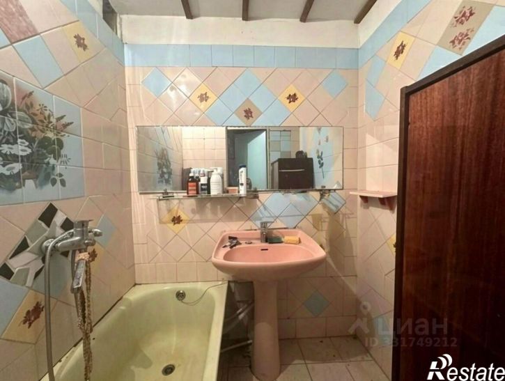 3-комн квартира Симферополь, ул. Бородина, 4