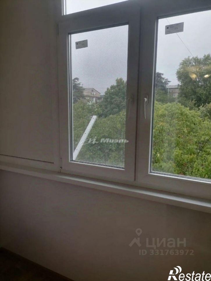 2-комн квартира Грэсовский п.г.т., Яблочкова ул., д.17