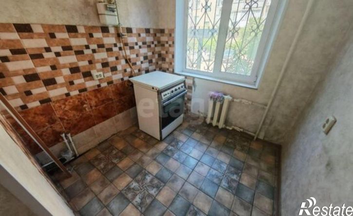 2-комн квартира Керчь, улица Сморжевского, 2
