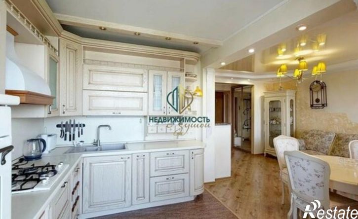 3-комн квартира Севастополь, улица Генерала Жидилова, 11