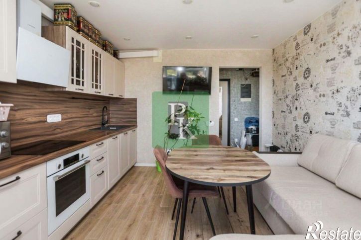 3-комн квартира улица Токарева, д 18б