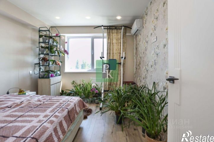 3-комн квартира улица Токарева, д 18б
