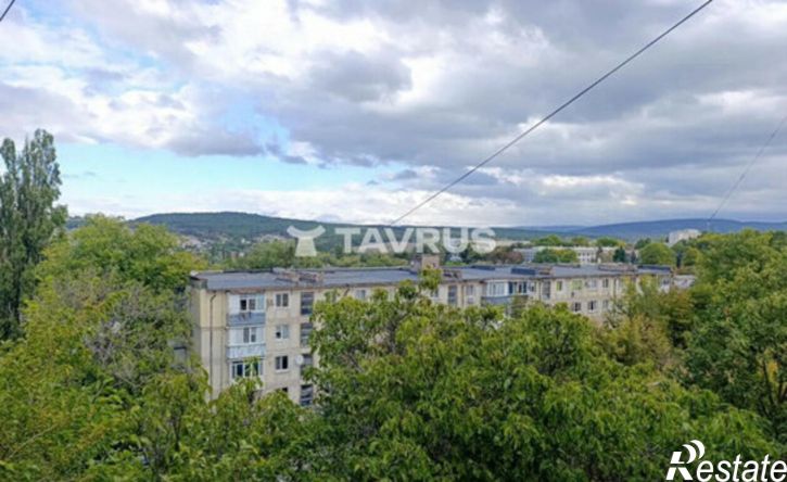 2-комн квартира Симферополь, Первомайская улица, 10А