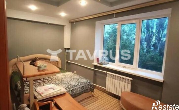 2-комн квартира Симферополь, улица Спера, 10