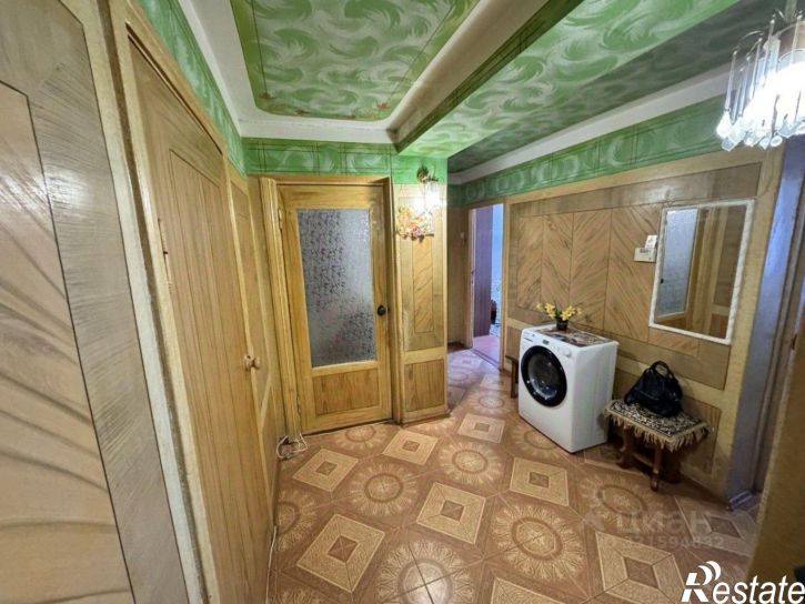 3-комн квартира Феодосия г., Дружбы ул., 40