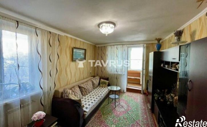 3-комн квартира Симферополь, Салгирная улица, 21