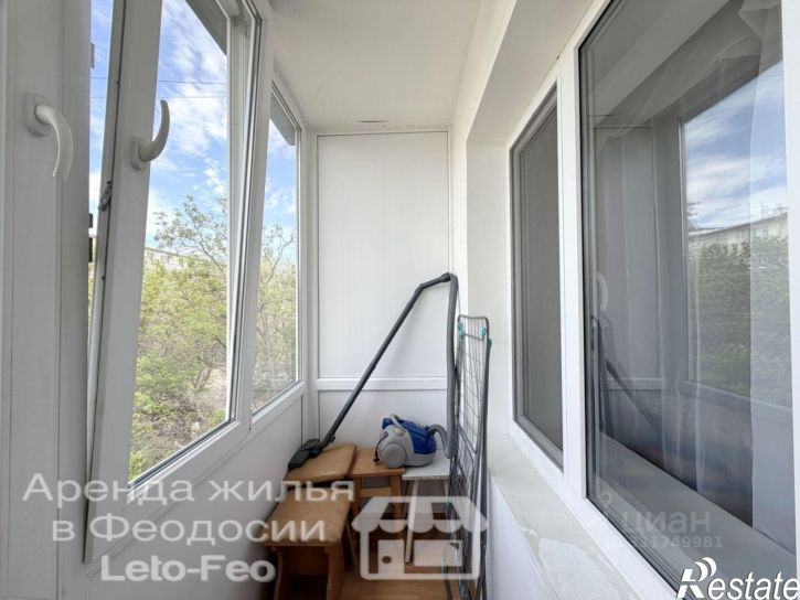 2-комн квартира Феодосия, улица Чкалова, 73