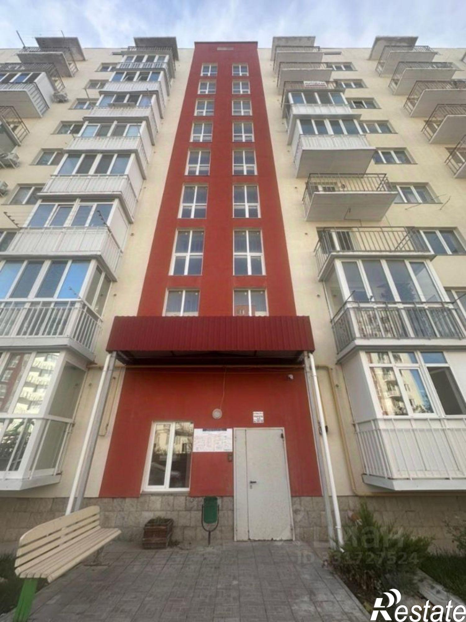 Купить комнату за 8 200 000 рублей на Евпатория г., Чапаева ул., 99
