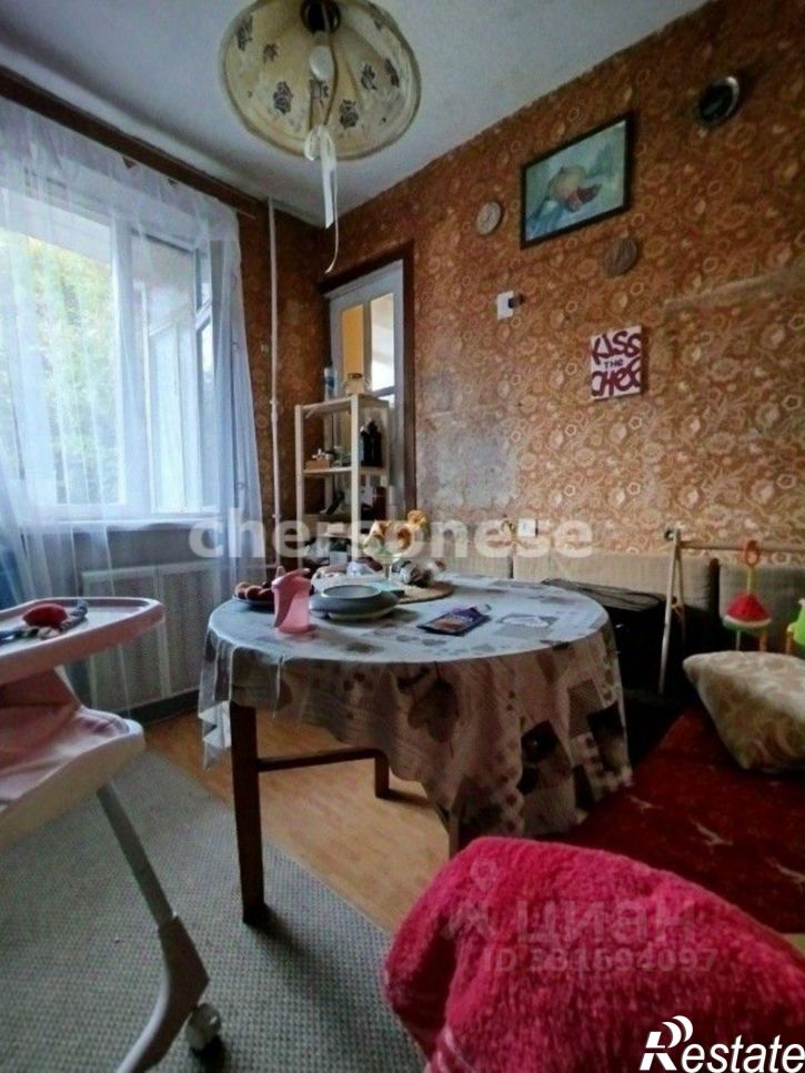 Комната ул Героев Бреста, 9,  д. 9
