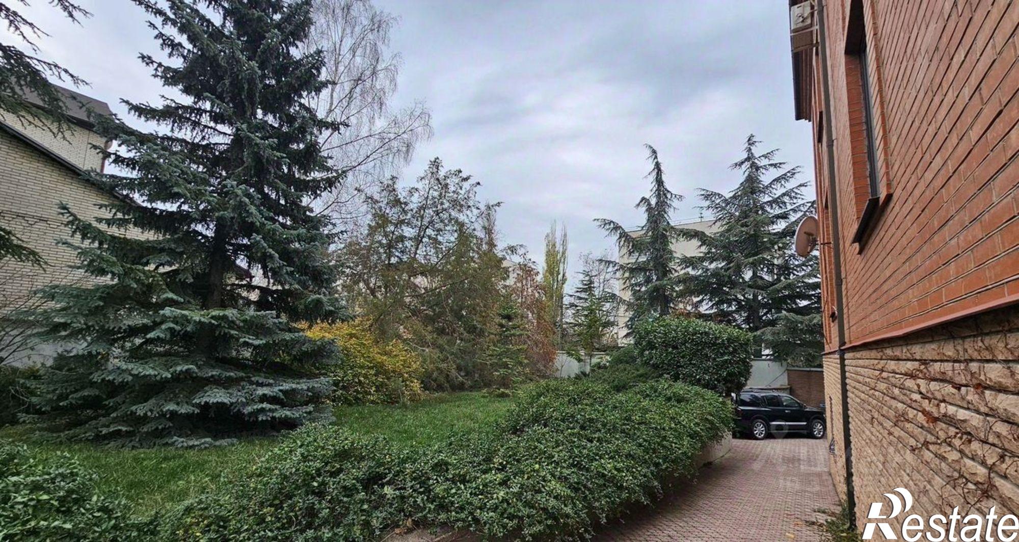 Сдать дачу, дом, коттедж за 280 000 рублей на Симферополь
