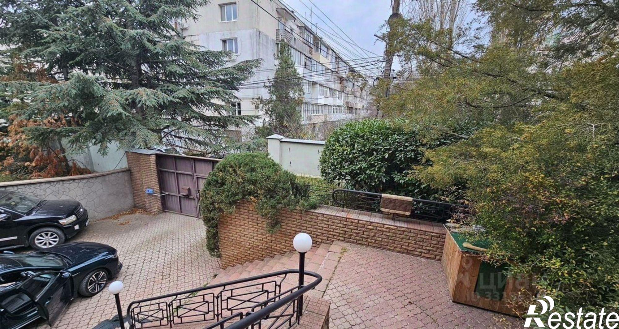 Сдать дачу, дом, коттедж за 280 000 рублей на Симферополь
