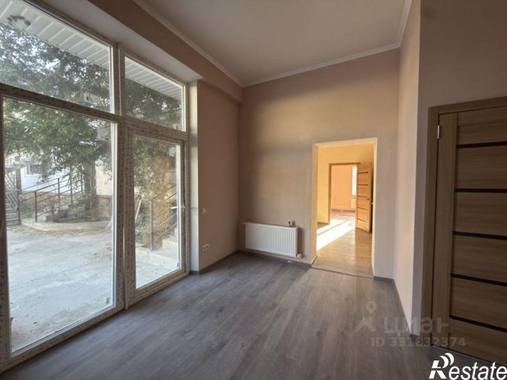 3-комн квартира ул Федорова, 18,  д. 18