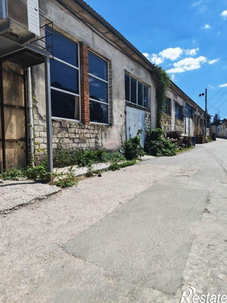 Склад Симферополь, улица Крылова, 73