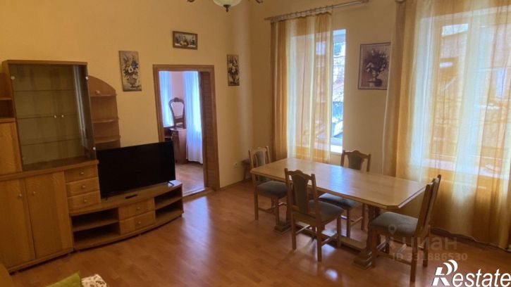 2-комн квартира Ялта, улица Ломоносова, 3