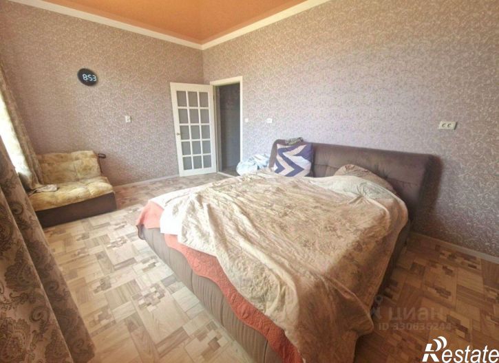 3-комн квартира Евпатория, Симферопольская улица, 63/3