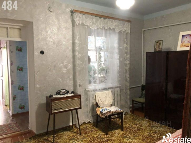 2-комн квартира Евпатория, улица имени Белогубца, 3