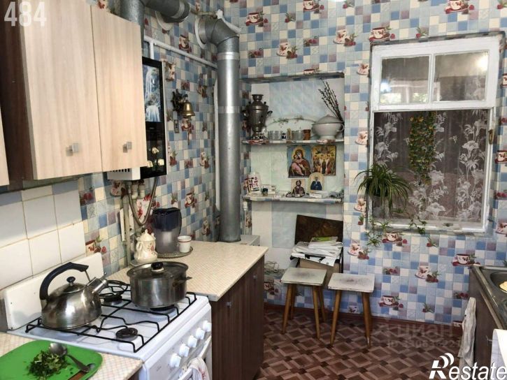 2-комн квартира Евпатория, улица имени Белогубца, 3