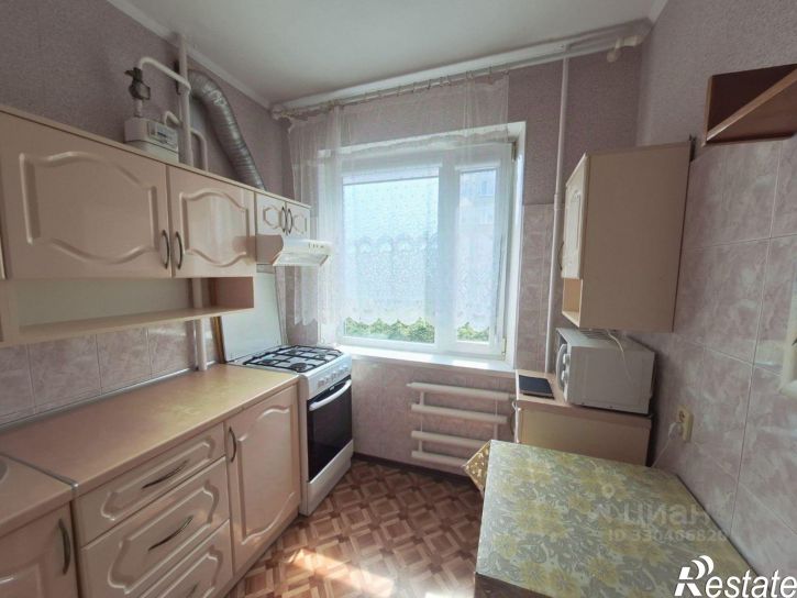 2-комн квартира Крым республика, Керчь, улица Кирова, 163