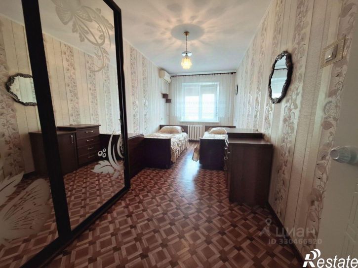 2-комн квартира Крым республика, Керчь, улица Кирова, 163