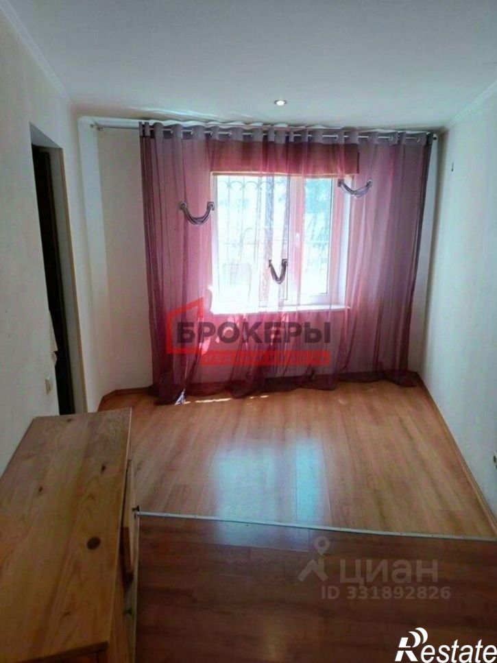 3-комн квартира проспект Героев Сталинграда, 36