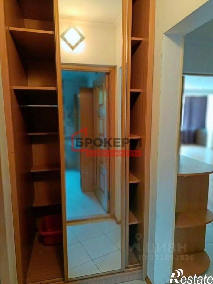 3-комн квартира проспект Героев Сталинграда, 36